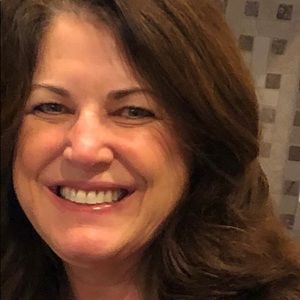 Meet your Posher, Cindy